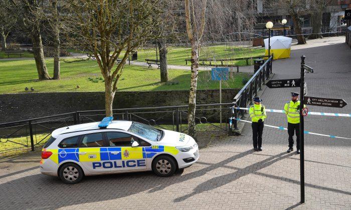UK Police Officer Harmed by Nerve Agent Now Talking
