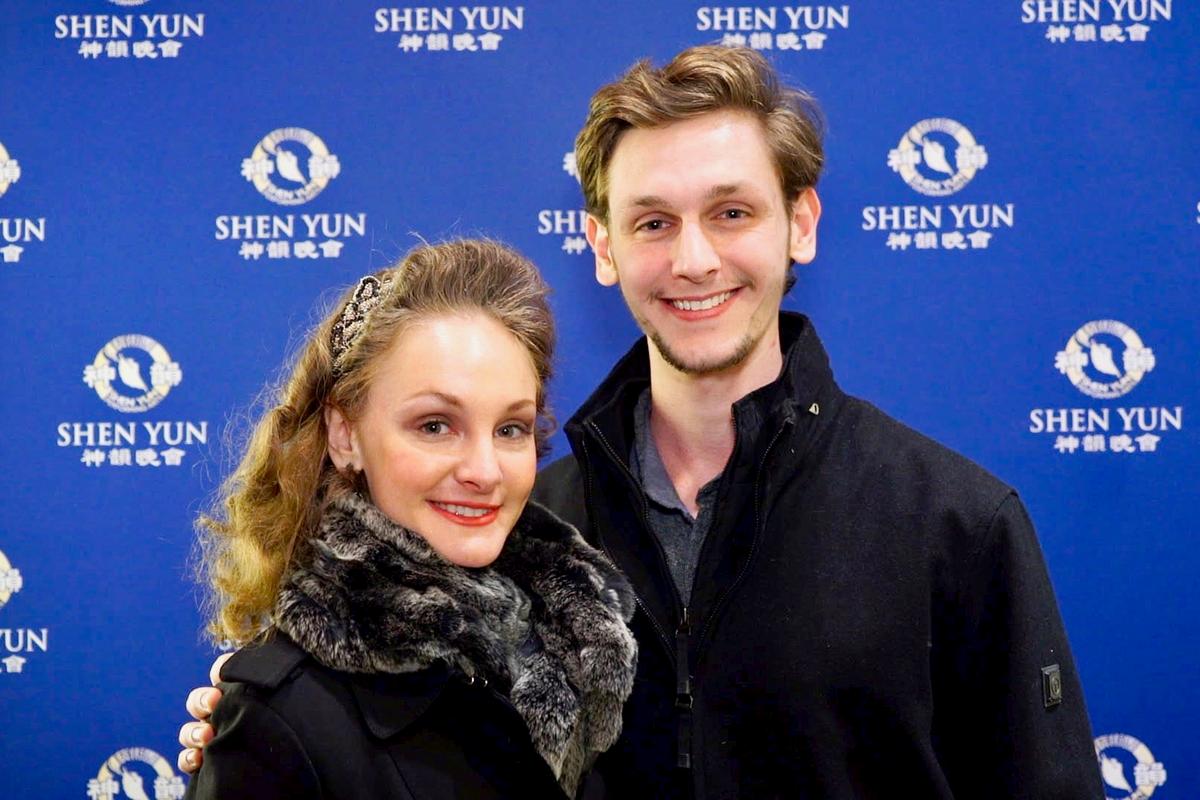 Ice Skater Wants to Try out Shen Yun Dancers’ Rotations on the Ice