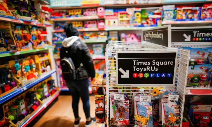 Toymakers Shares Tumble as Toys ‘R’ Us Prepares to Liquidate