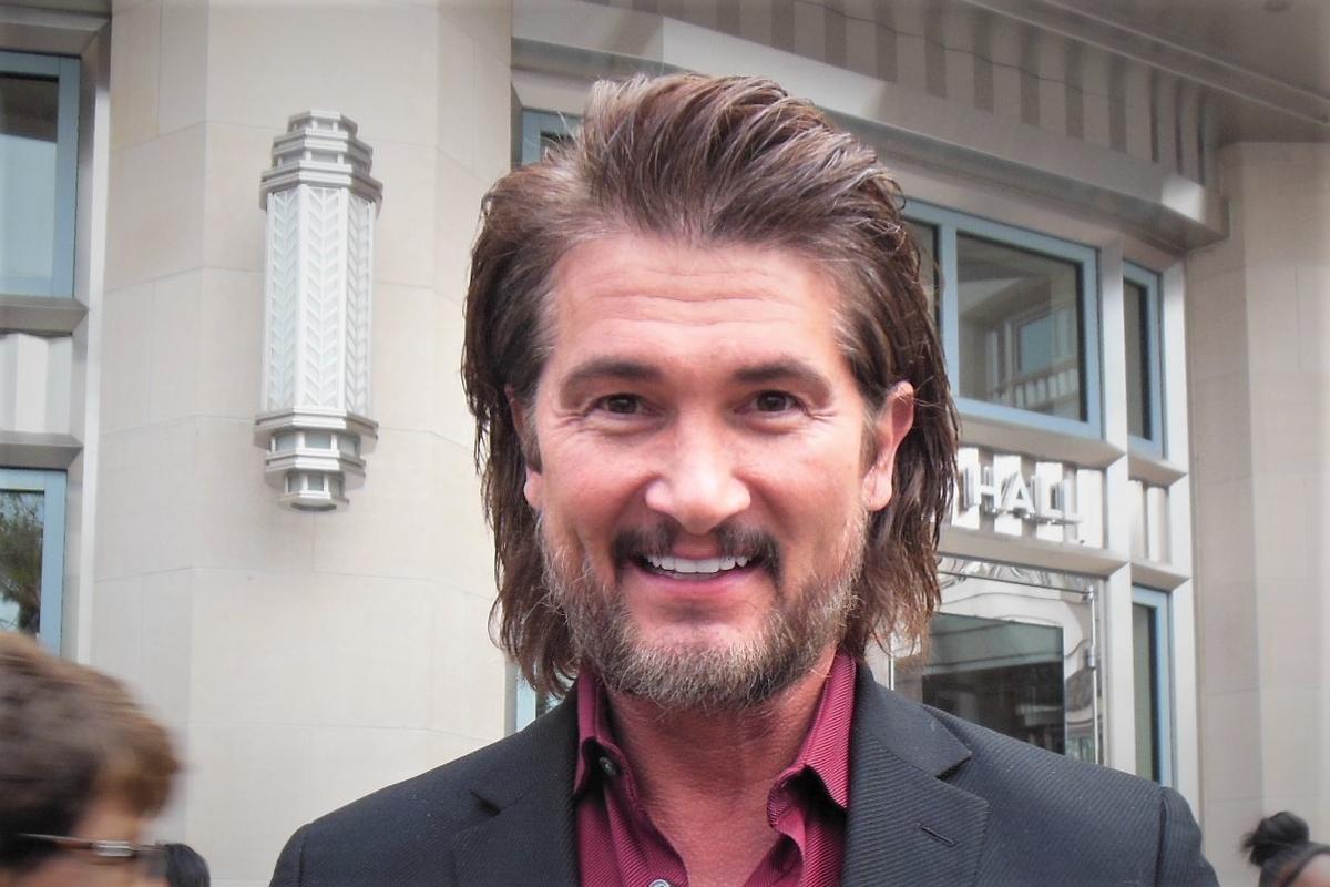 Filmmaker Says Shen Yun Is Brilliant