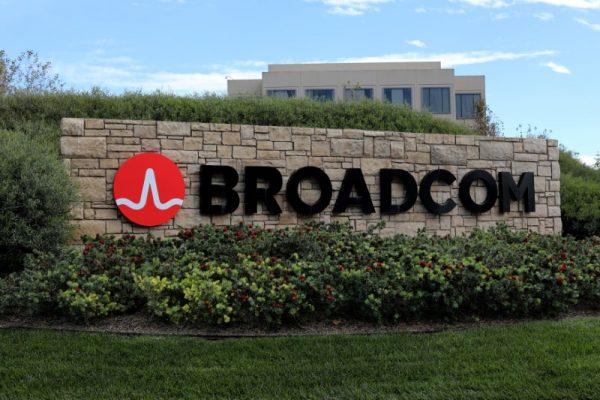 The campus offices of chipmaker Broadcom in Irvine, California, on November 6, 2017. (Mike Blake/File photo/Reuters)