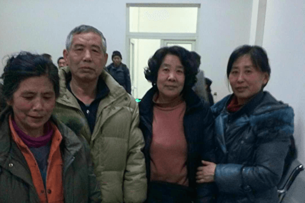 Petitioners in Beijing on Feb. 25, 2018, who were later sent to Jiujingzhuang, a detention facility in Beijing for petitioners. (Courtesy of petitioners)