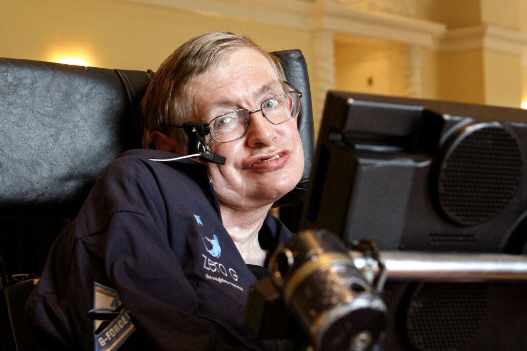 This Is What Stephen Hawking Wanted Engraved on His Tombstone