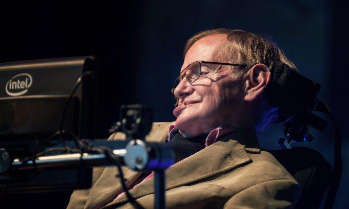 How Stephen Hawking Helped Elevate Canada’s Science Profile