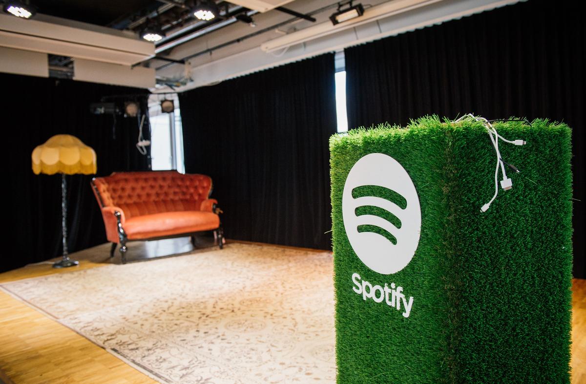 Spotify Posts First Ever Operating Profit, but Cautious Outlook for 2019
