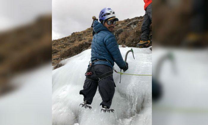 Veteran Who Lost His Legs Set to Become First Double Amputee to Climb Everest