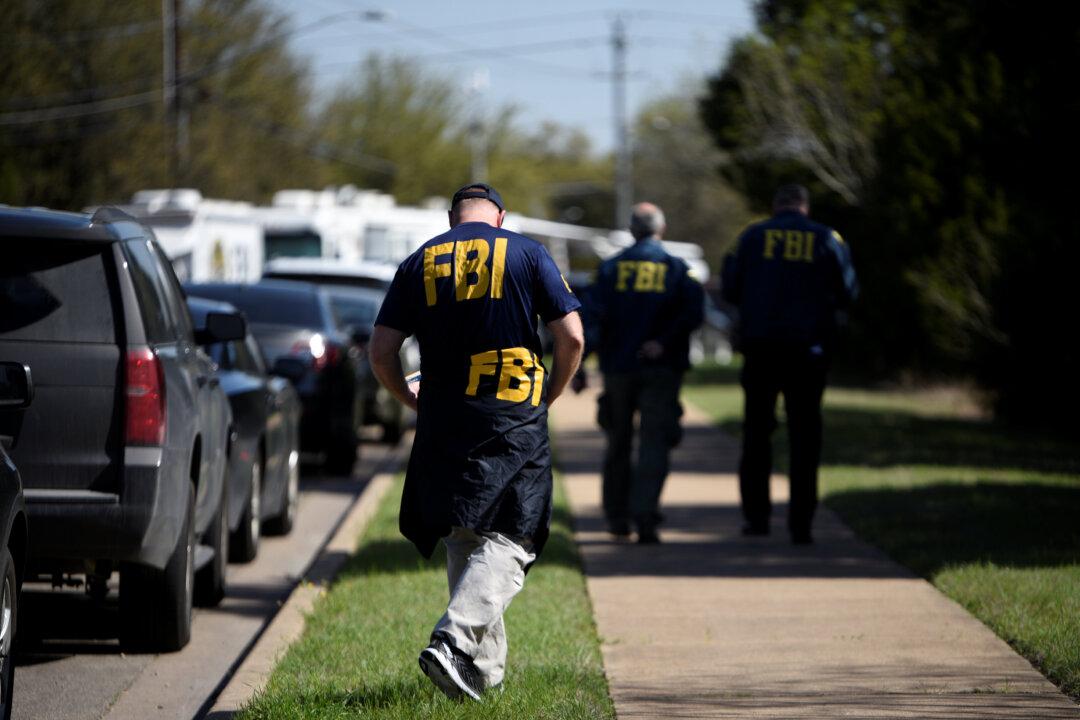 Fifth Package Bomb Strikes Texas, at FedEx Facility Near San Antonio