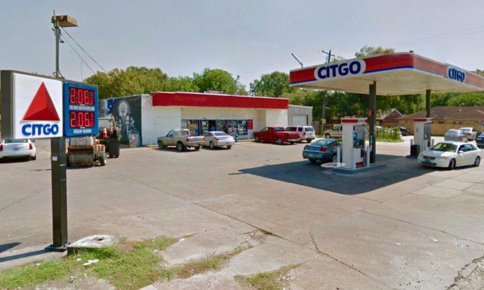 75-Year-Old Man Kills Good Samaritan for Breaking Up Fight at Gas Station