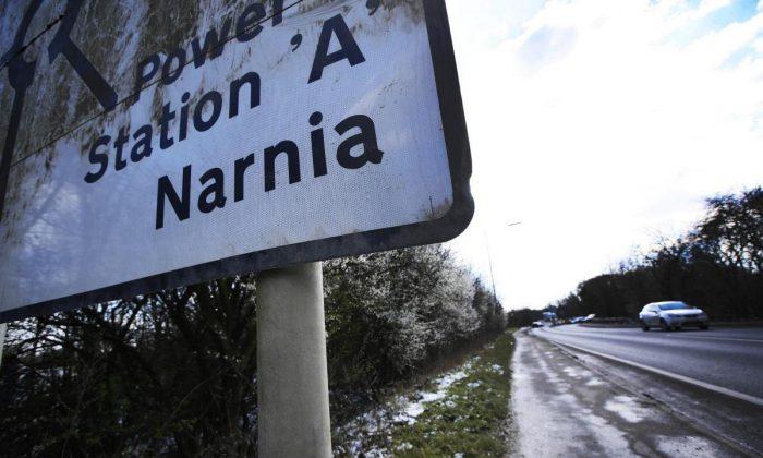 Guerrilla Artist Adds Fictional Names to Road Signs