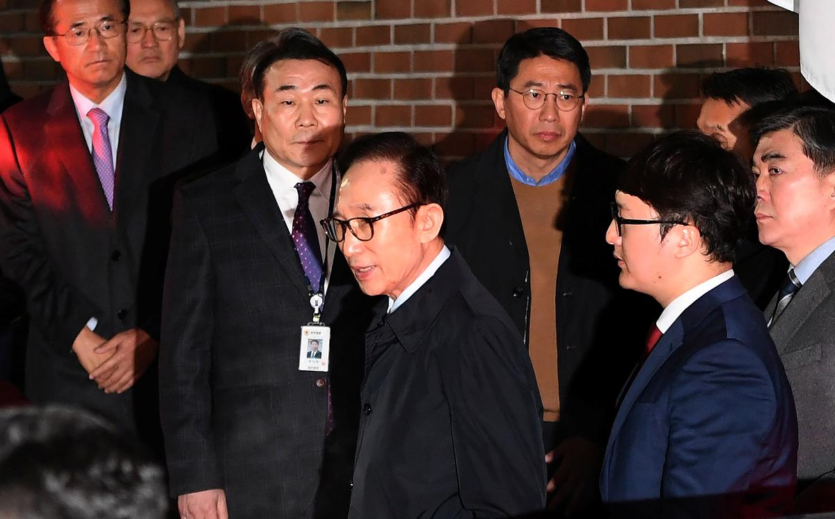 South Korea Ex-President Lee Detained on Graft Charges