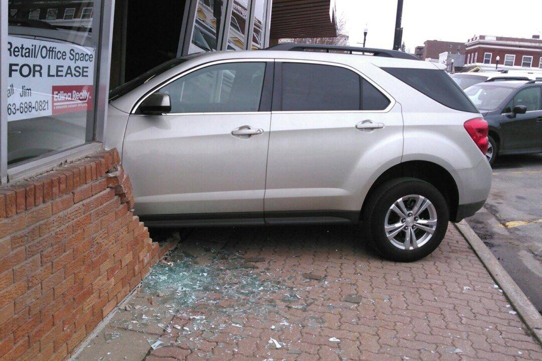 17-Year-Old Crashes Car Into Exam Building While Taking Her Driver’s Test, Police Say