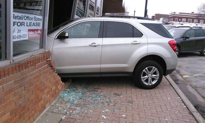 17-Year-Old Crashes Car Into Exam Building While Taking Her Driver’s Test, Police Say