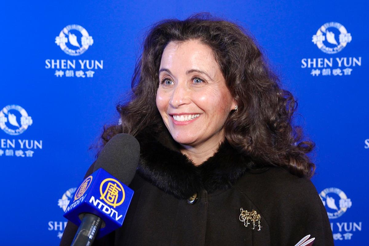 Shen Yun Vocalists’ ‘Dynamics Were Wonderful,’ Professional Singer Says