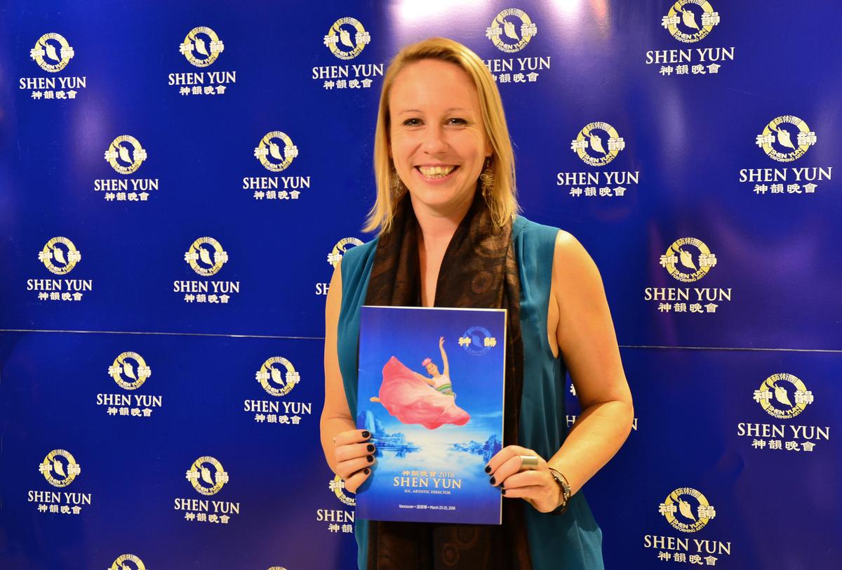 Shen Yun’s Dancers Display Amazing Strength and Grace, Says Dancer-Choreographer