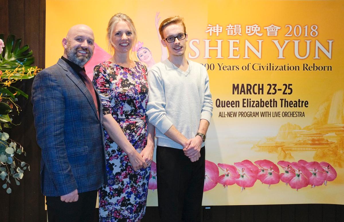 Interior Designer Thrilled With Shen Yun