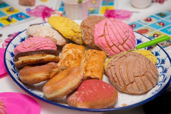 Dessert time: concha pastries and donuts from La Flor De Jalisco Bakery in Port Chester, N.Y. (Benjamin Chasteen/The Epoch Times)