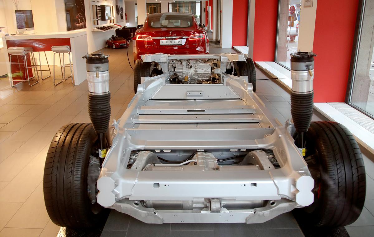 US Opens Probe Into Fatal Tesla Crash, Fire in California