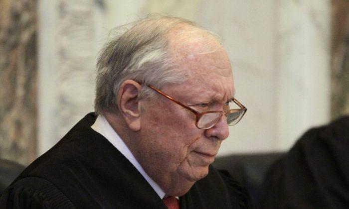 Appeals Court Judge Reinhardt, Known as the ‘Liberal Lion,’ Dies at 87