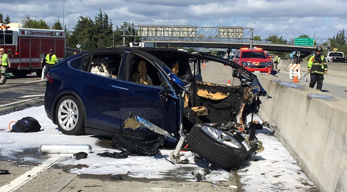 Tesla Autopilot, Distracted Driver Caused Fatal Crash: NTSB