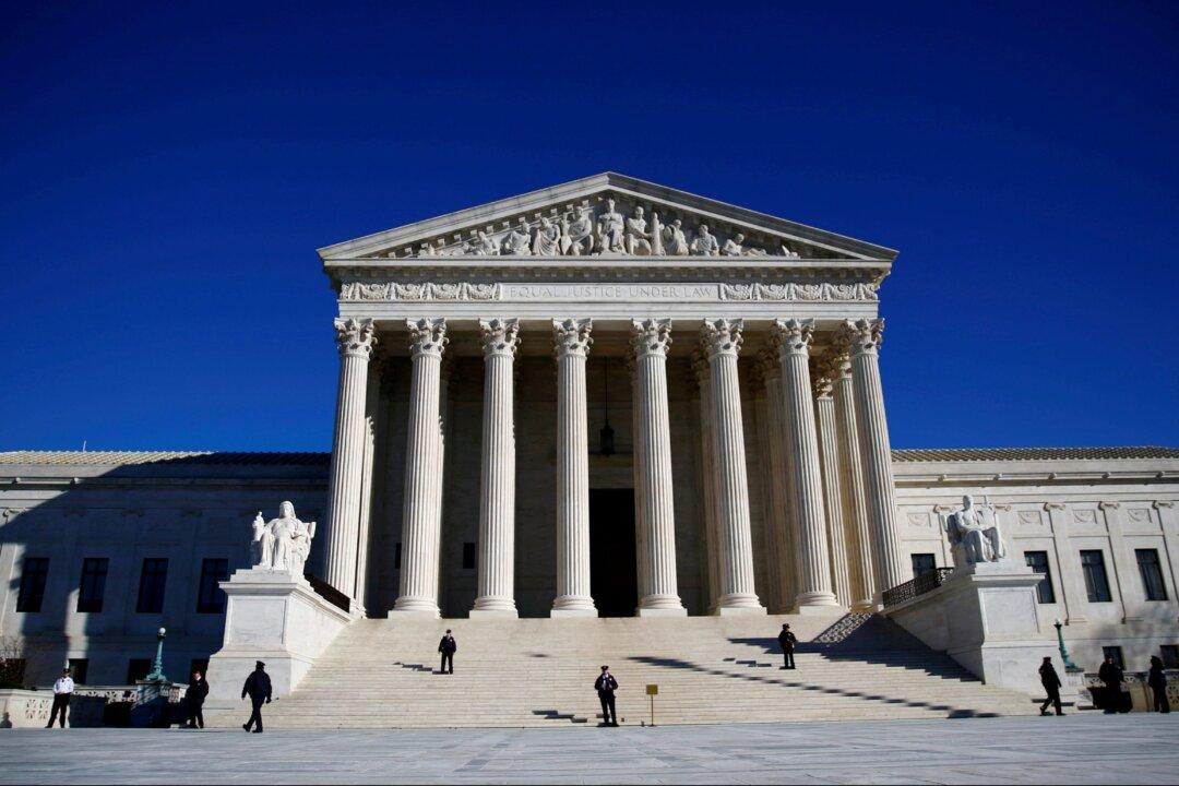 Supreme Court Weighs US Right to Detain Criminal Aliens Long After Prison