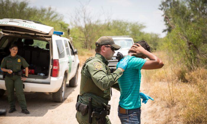 Homeland Security Seeks to Stop ‘Catch and Release’