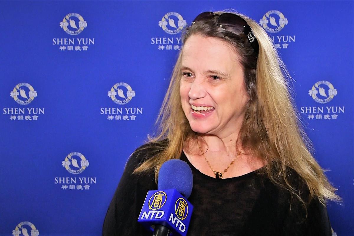 Shen Yun Is ‘Something Everybody Needs to See,’ Movie Producer Says