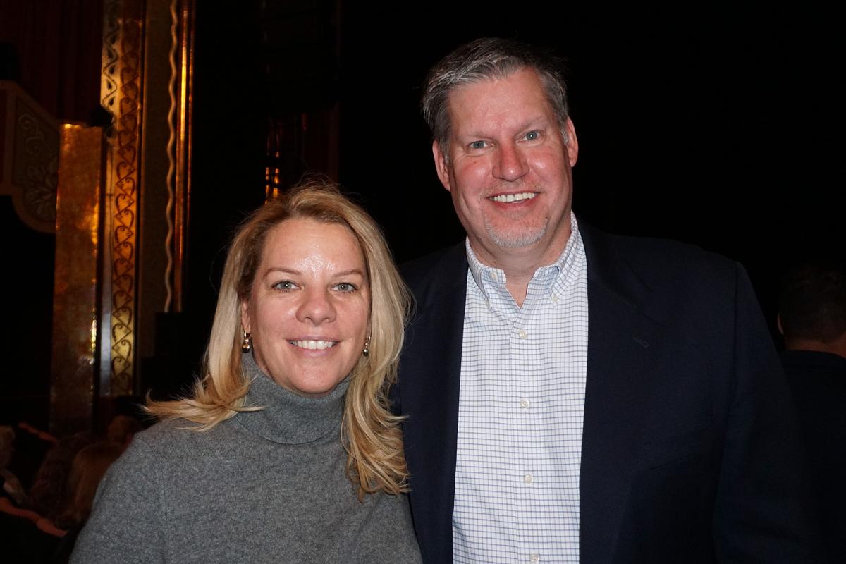 Shen Yun Is Beautiful and Has Deep Meaning, Dentist Says