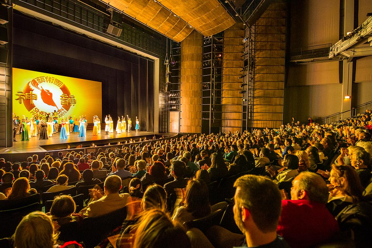 Love of Different Cultures Brings Law Firm President to Shen Yun