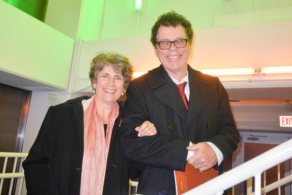 Retired Musician: Shen Yun Musicians Are Spectacular