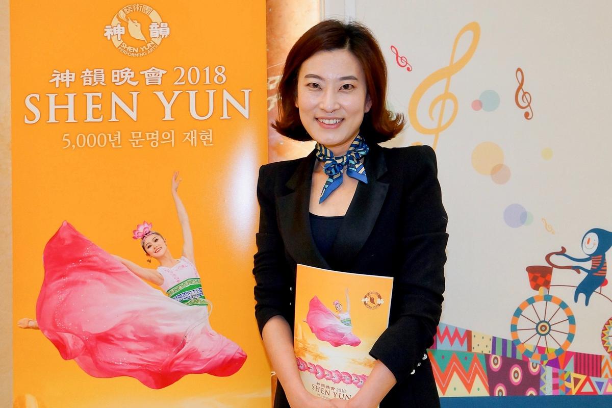 Shen Yun ‘Performers Deserve Warmest Applause,’ Violinist Says