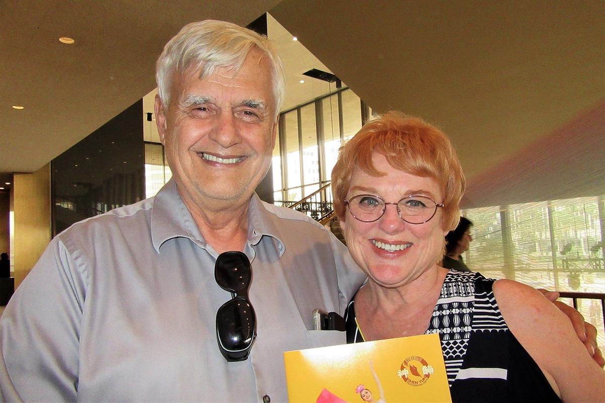 Retired Pastor Enjoys the Spirituality of Shen Yun