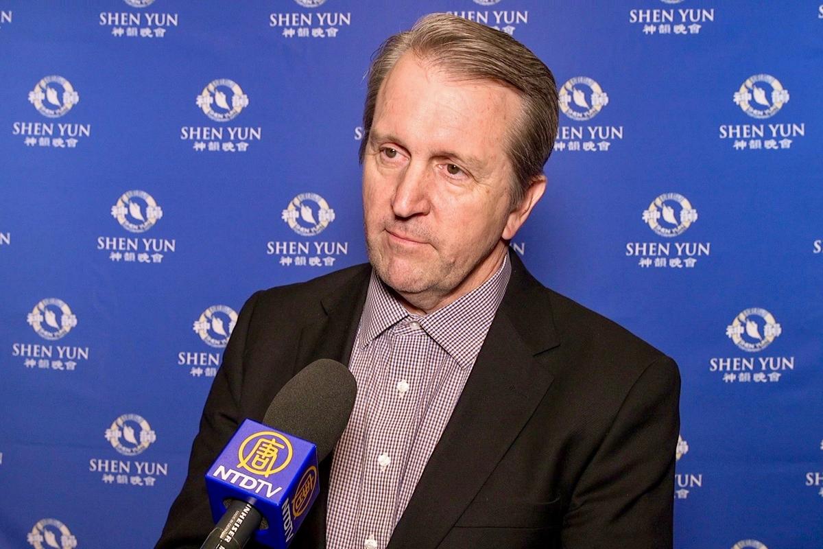 Shen Yun Is ‘Living Poetry,’ Writer Says