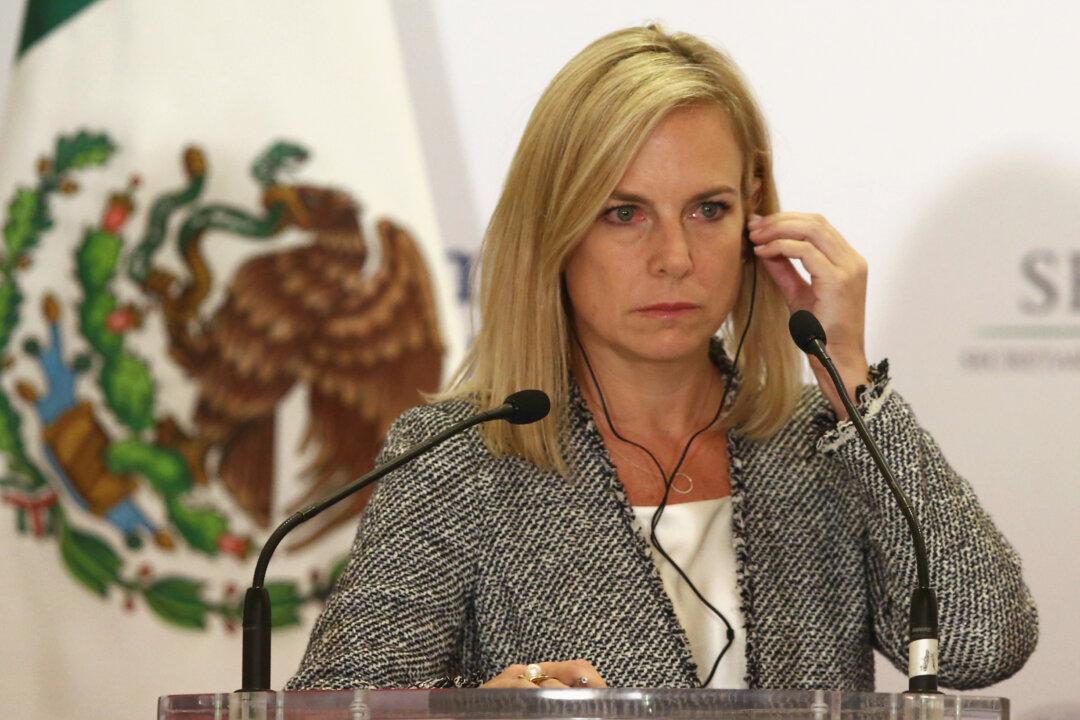 Australia Hires Former US Secretary of Homeland Security to Advise on Cyber Strategy