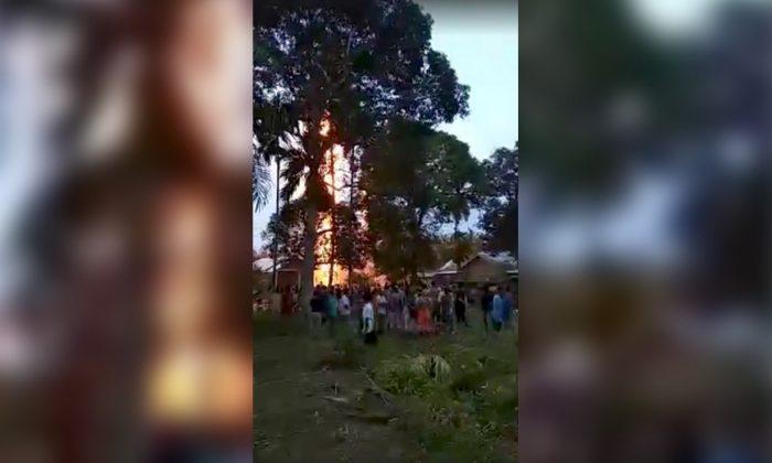 Fifteen Dead, Dozens Injured in Fire at Oil Well in Indonesia