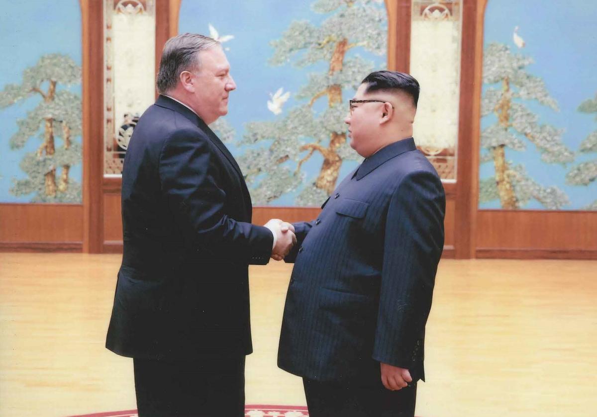 CIA Director Mike Pompeo meets North Korean Leader Kim Jong Un during the 2018 Easter weekend (March 30 - April 2) in Pyongyang, North Korea. (The White House)