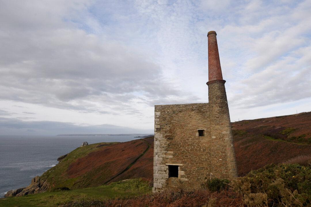 Britain Looks to Ancient Mines for Electric Future