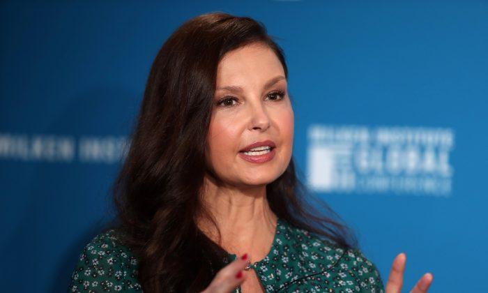 American Actress Ashley Judd Says She Lost 1998 “The Lord of the Rings” Role Because Of This Man