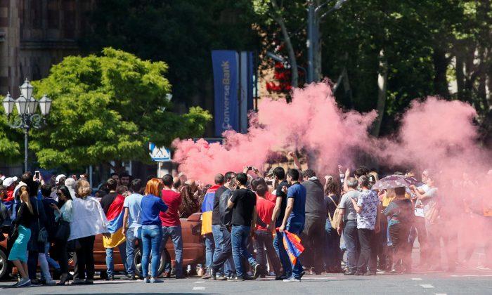 Protesters Block Roads Across Armenia in Stand-Off With Authorities