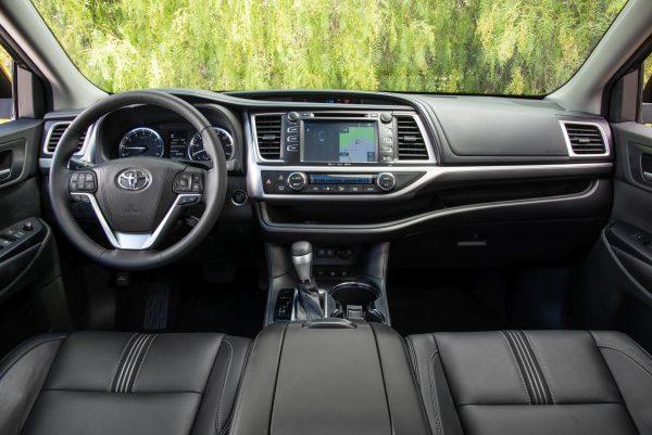 Inside the 2018 Highlander. (Courtesy of Toyota)