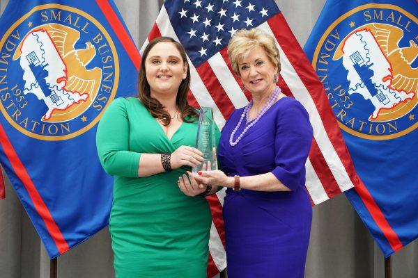 Small Business Administrator Linda McMahon (R) presents the Small Business Person of the Year award to Rebecca Fyffe in Washington, on Apr. 30, 2018. (Courtesy of the SBA)