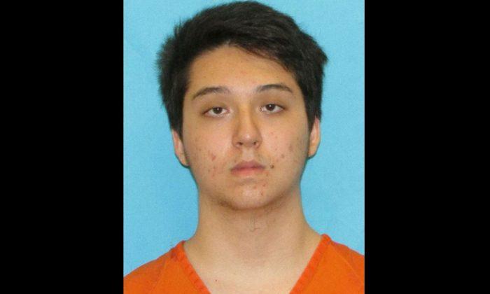 Texas Teen Charged With Plotting ISIS-Inspired Shooting at Mall