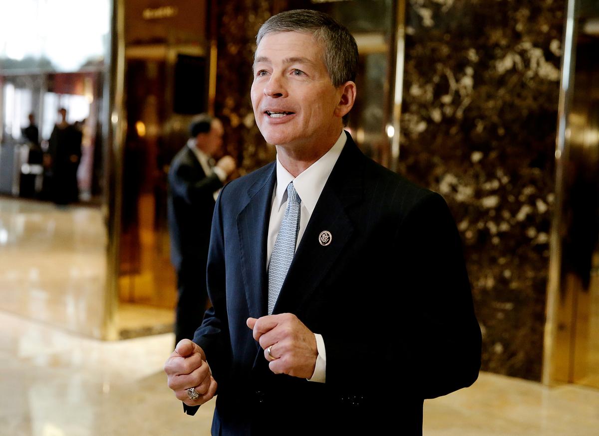 Emboldened by Trump, Banks Push to Throw Off Old Rule Constraints