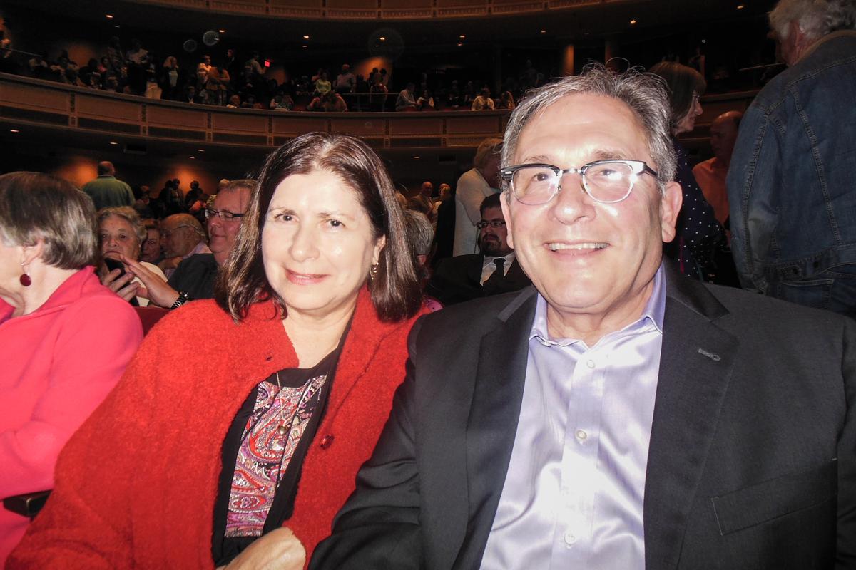 Bank VP Enjoys the ‘Celebration of Life’ at Shen Yun