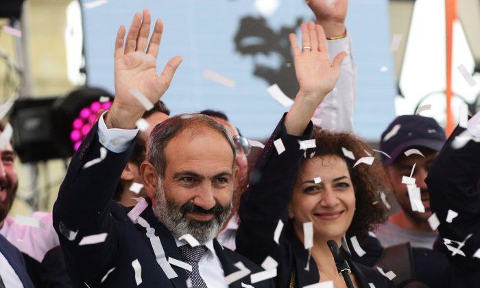Armenian Opposition Leader Becomes Prime Minister After Mass Protests