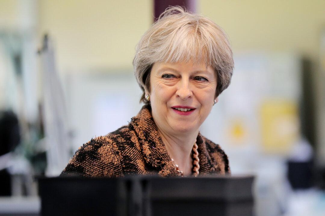 UK PM May Suffers Upper House Defeat Over Plans to Leave EU Single Market