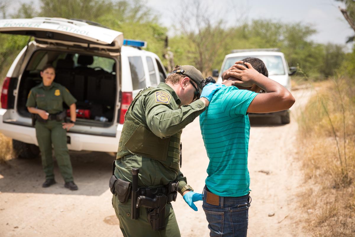 AG Sessions: All Illegal Border Crossers to Be Prosecuted
