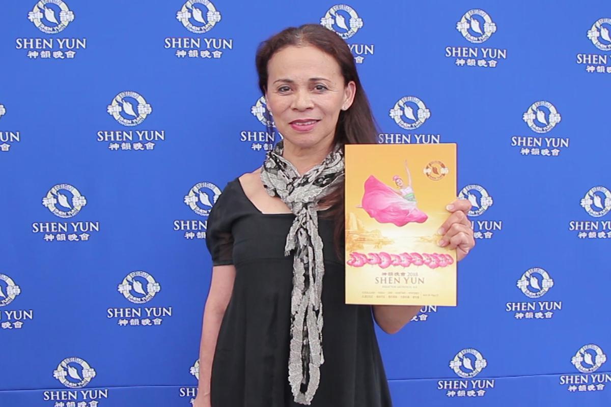 International Ballet Artist Praises Shen Yun Dancers