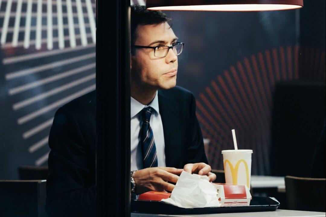 Why Eating Out Can Be Toxic