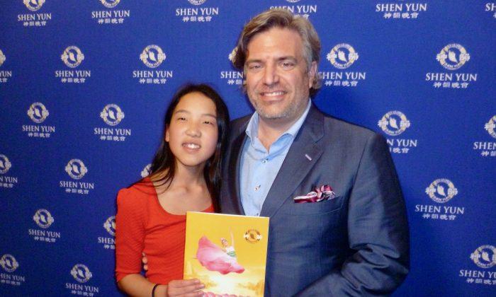 Business Owner Finds Shen Yun Music Fascinating