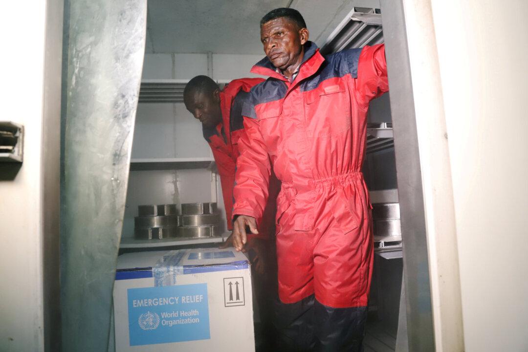 Congo Warns of ‘New Phase’ in Ebola Outbreak After First Urban Case